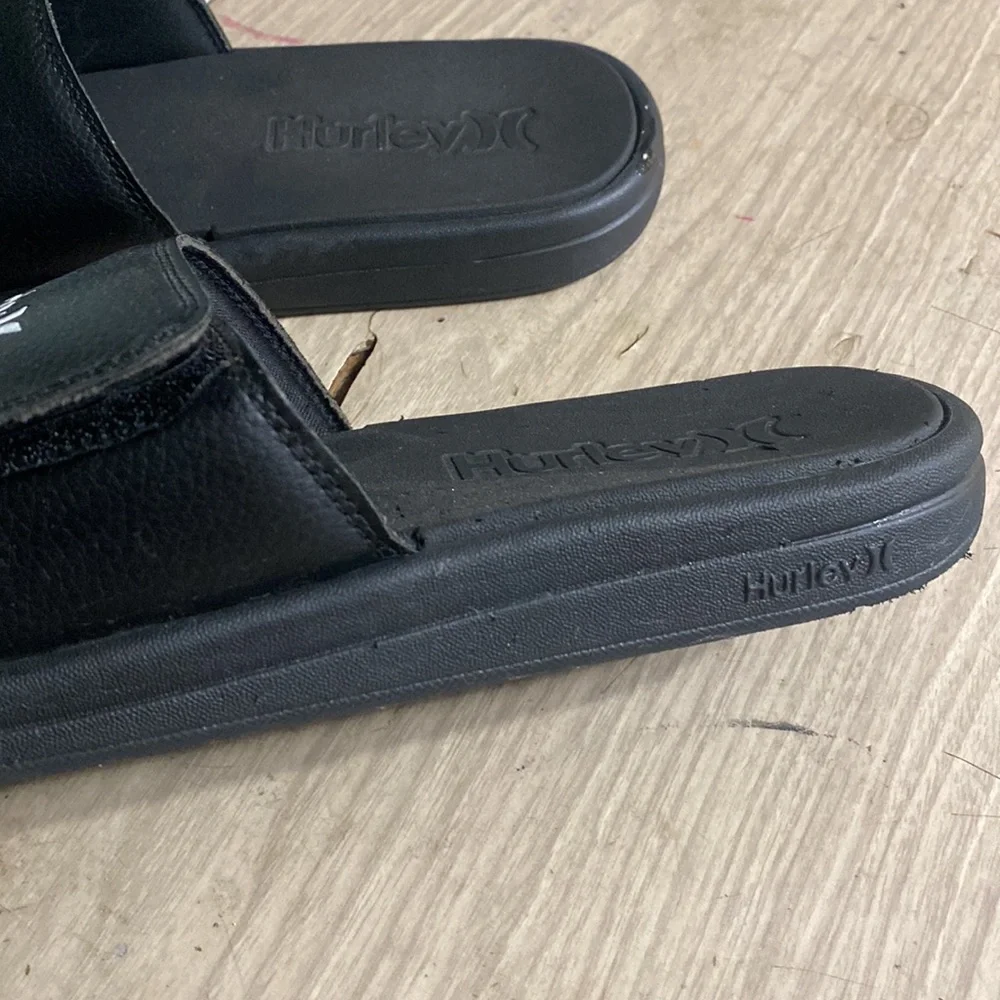 Hurley slides - Picture 4 of 5
